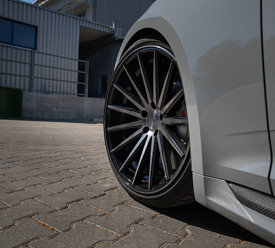 Фото дисков Vossen VFS-2 на Audi A/S/RS 5 (F5)