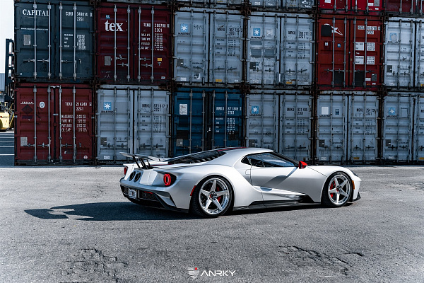 Фото дисков Anrky RS5.3 Глянцевый лак на Ford GT II