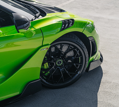 Фото дисков Brixton Forged PF10 на McLaren 720S
