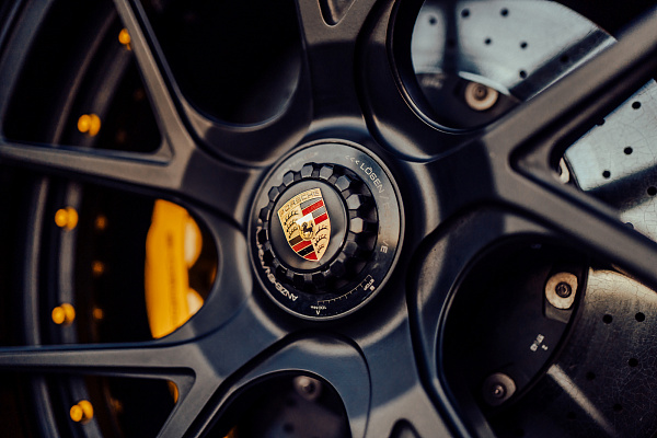Фото дисков Strasse Wheels SM5RT Deep Concave Duoblock Черный сатин на Porsche 911 VII