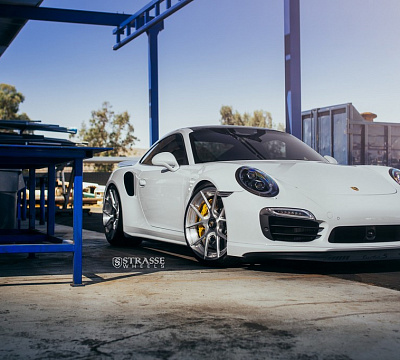 Фото дисков Strasse Wheels SM5R Deep Concave Duoblock на Porsche 911 VII