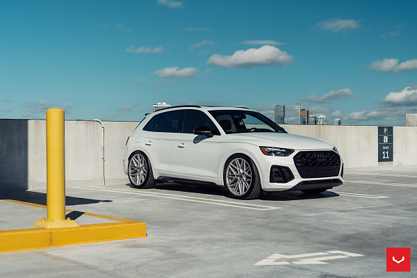 Фото дисков Vossen HF-7 Серебро на Audi Q5 GU