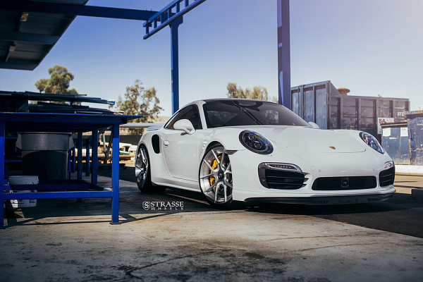 Фото дисков Strasse Wheels SM5R Deep Concave Duoblock Глянцевый лак на Porsche 911 VII
