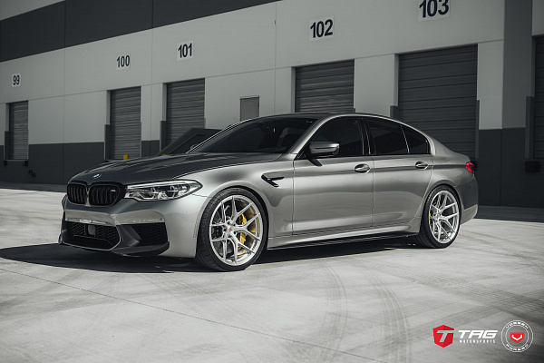 Фото дисков Vossen S21-01 Глянцевый лак на BMW 5/M5 (G30/F90)