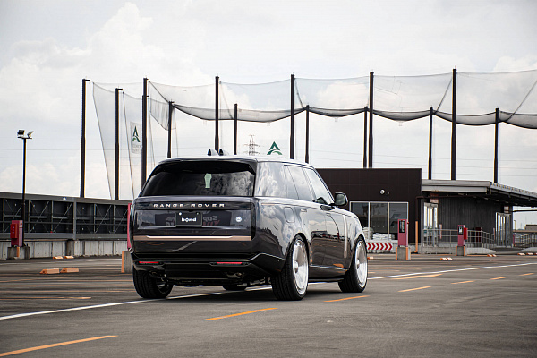 Фото дисков HRE L108M Глянцевый лак на Range Rover V