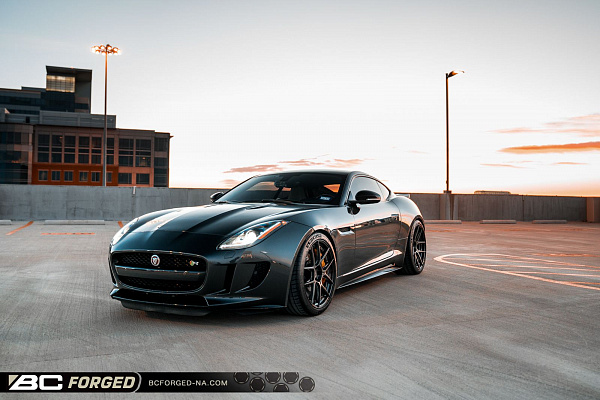 Фото дисков BC Forged HCA381 Глянцевый графит на Jaguar F-Type
