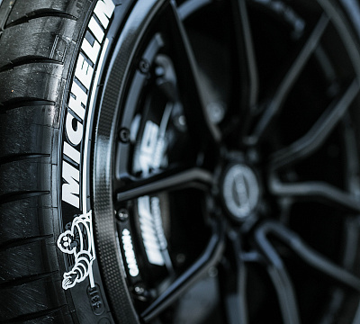 Фото дисков Brixton Forged PF3 на Mercedes-Benz AMG GT I