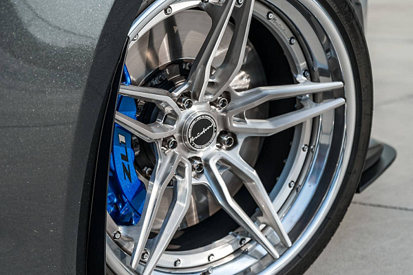 Фото дисков Brixton Forged PF2 Глянцевый тонированный лак на Chevrolet Camaro VI