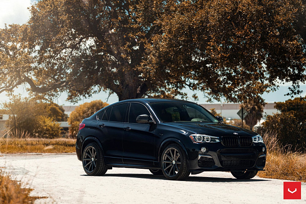 Фото дисков Vossen VFS-10 Глянцевый графит на BMW X4 (F26)