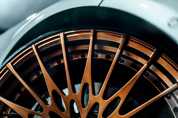 Фото дисков Brixton Forged HS1 Сатиновая медь на BMW 7 (G11/G12)