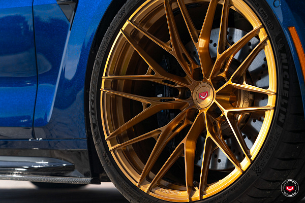 Фото дисков Vossen S21-02 Глянцевая медь на BMW 4/M4 (G22/G82)
