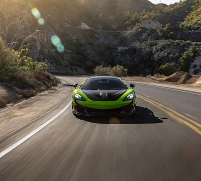 Фото дисков Brixton Forged PF14 R / RS на McLaren 600