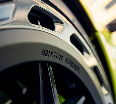 Фото дисков Brixton Forged PF7 Aerotech на Aston Martin Vantage 4