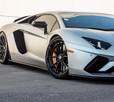 Фото дисков Anrky AN22 на Lamborghini Aventador