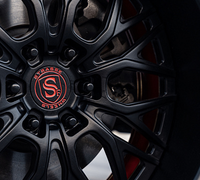 Фото дисков Strasse Wheels SV12M Signature на Ram 1500 V