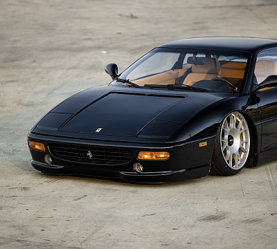 Фото дисков Rotiform TUF-R на Ferrari F355