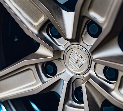Фото дисков Anrky AN35 на Lexus LX III