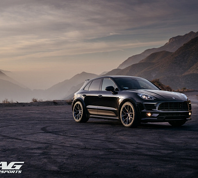 Фото дисков HRE P101 на Porsche Macan I