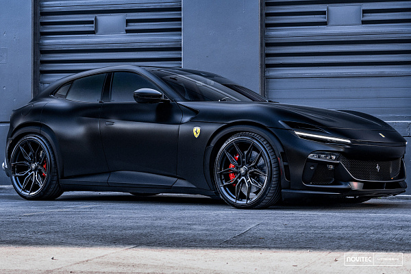 Фото дисков NOVITEC NF11 Черный глянец на Ferrari Purosangue