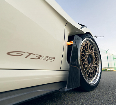 Фото дисков HRE 501 на Porsche 911 VIII