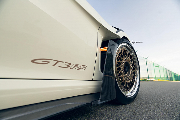 Фото дисков HRE 501 Глянцевая бронза на Porsche 911 VIII