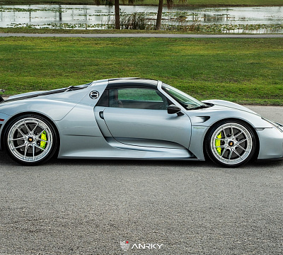 Фото дисков Anrky XR-301 на Porsche 918 Spyder