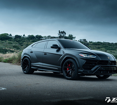 Фото дисков Vossen S21-01 на Lamborghini Urus