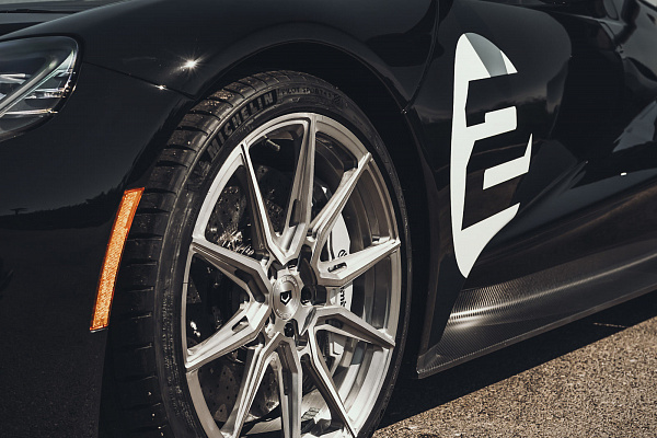 Фото дисков Vossen EVO-2R Глянцевый тонированный лак на Ford GT II
