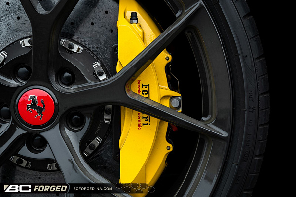 Фото дисков BC Forged KL01 Глянцевый темный лак на Ferrari GTC4Lusso
