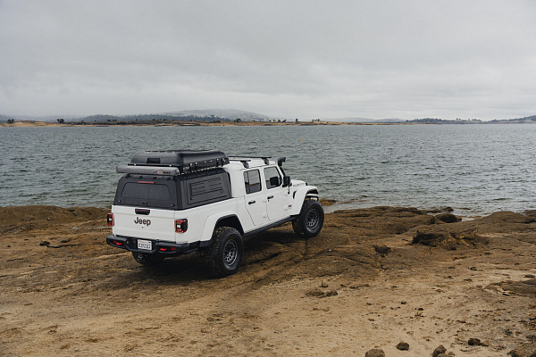 Фото дисков Black Rhino OUTBACK Матовый графит на Jeep Gladiator II (JT)