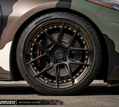 Фото дисков BC Forged HCA381 на Chevrolet Corvette C8