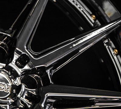 ADV.1 ADV10 Track Spec Advanced Series