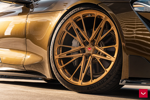 Фото дисков Vossen M-X6 Глянцевое темное золото на Toyota Supra A90