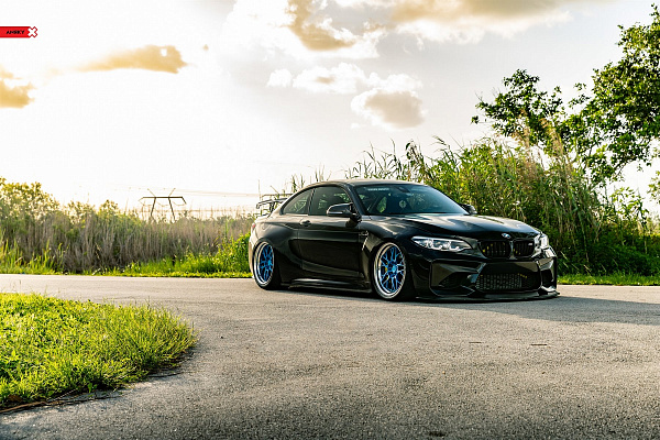 Фото дисков Anrky RS2 Синий глянец на BMW 2/M2 (F22/F87)