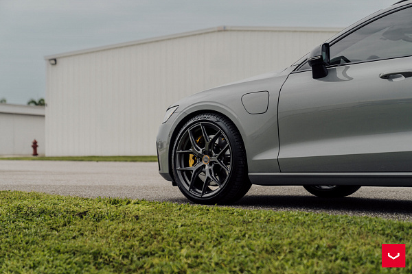 Фото дисков Vossen HF-5 Сатиновый графит на Volvo V60 II
