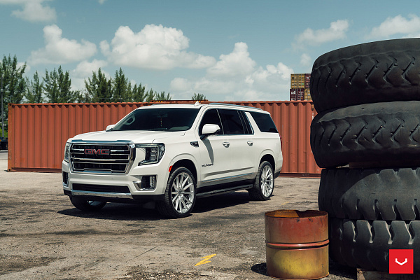 Фото дисков Vossen HF6-1 Серебро на GMC Yukon V