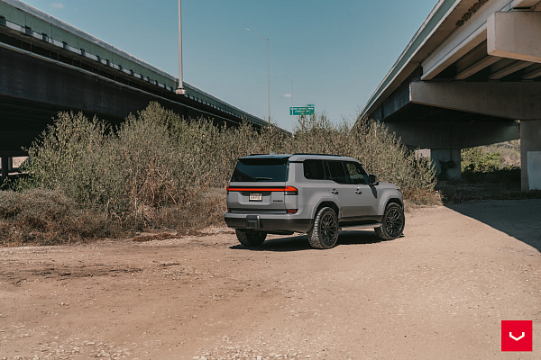 Фото дисков Vossen HF6-3 Черный сатин на Lexus GX II