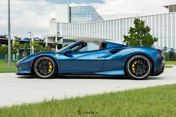 Фото дисков Anrky S3-X5 Черный сатин на Ferrari F8