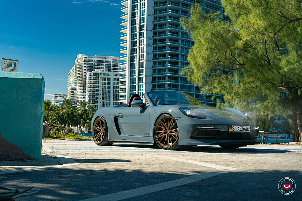 Фото дисков Vossen M-X6 Сатиновая бронза на Porsche Cayman II