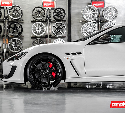 Фото дисков Vossen HF-5 на Maserati GranTurismo I