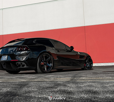 Фото дисков Anrky RS5.1 на Ferrari GTC4Lusso