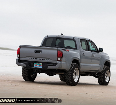 Фото дисков BC Forged LE72 // MLE72 на Toyota Tacoma III