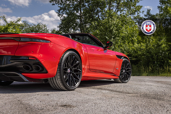 Фото дисков HRE P200 Черный сатин на Aston Martin DBS 3