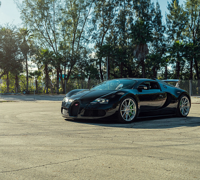 Фото дисков Vossen EVO-2R на Bugatti Veyron