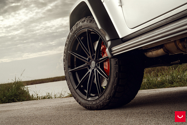 Фото дисков Vossen HFX-2 (5-Lug) Черный глянец на Mercedes-Benz G-Class III