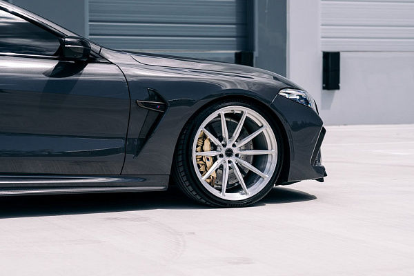 Фото дисков Brixton Forged R11-R Глянцевый лак на BMW 8/M8