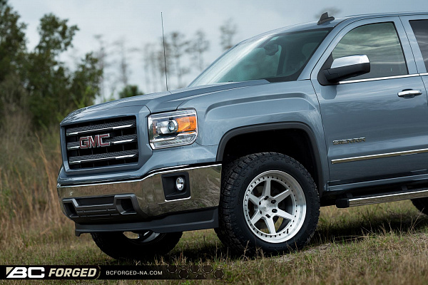 Фото дисков BC Forged LE61 // MLE61 Глянцевый лак на GMC Sierra III