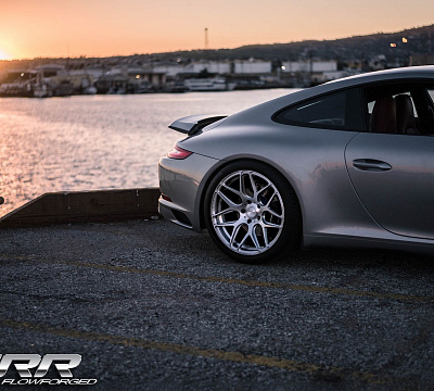 Фото дисков MRR FS01 на Porsche 911 VII