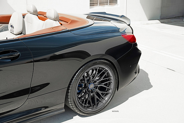 Фото дисков Strasse Wheels SV10M Track Другой цвет на BMW 8/M8