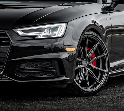 Фото дисков Vossen HF-3 на Audi A/S/RS 4 (B9)